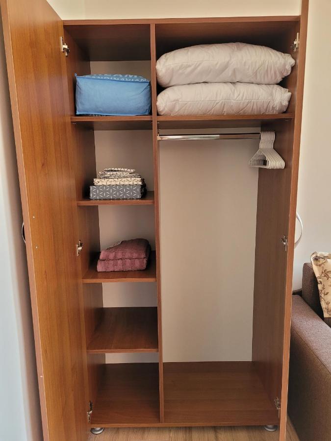 Apartamente Livada Râmnicu Vâlcea Buitenkant foto
