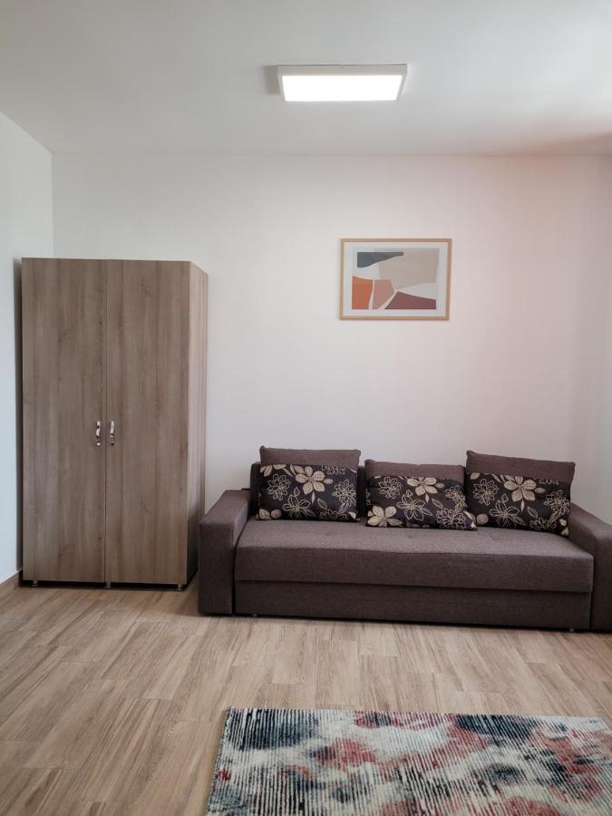 Apartamente Livada Râmnicu Vâlcea Buitenkant foto